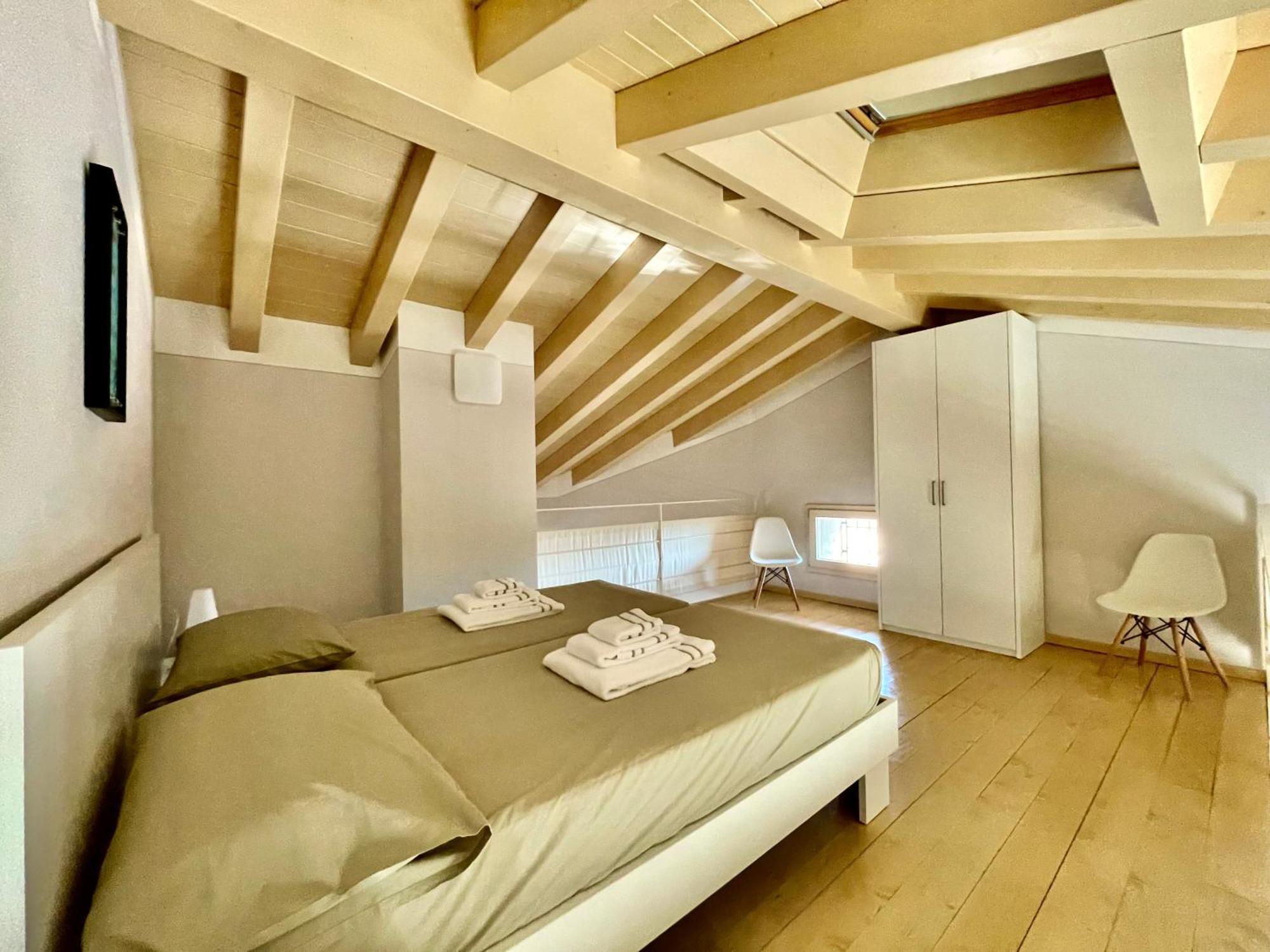 Villa Fontanelle Gardapartments بولبينازي ديل جاردا المظهر الخارجي الصورة